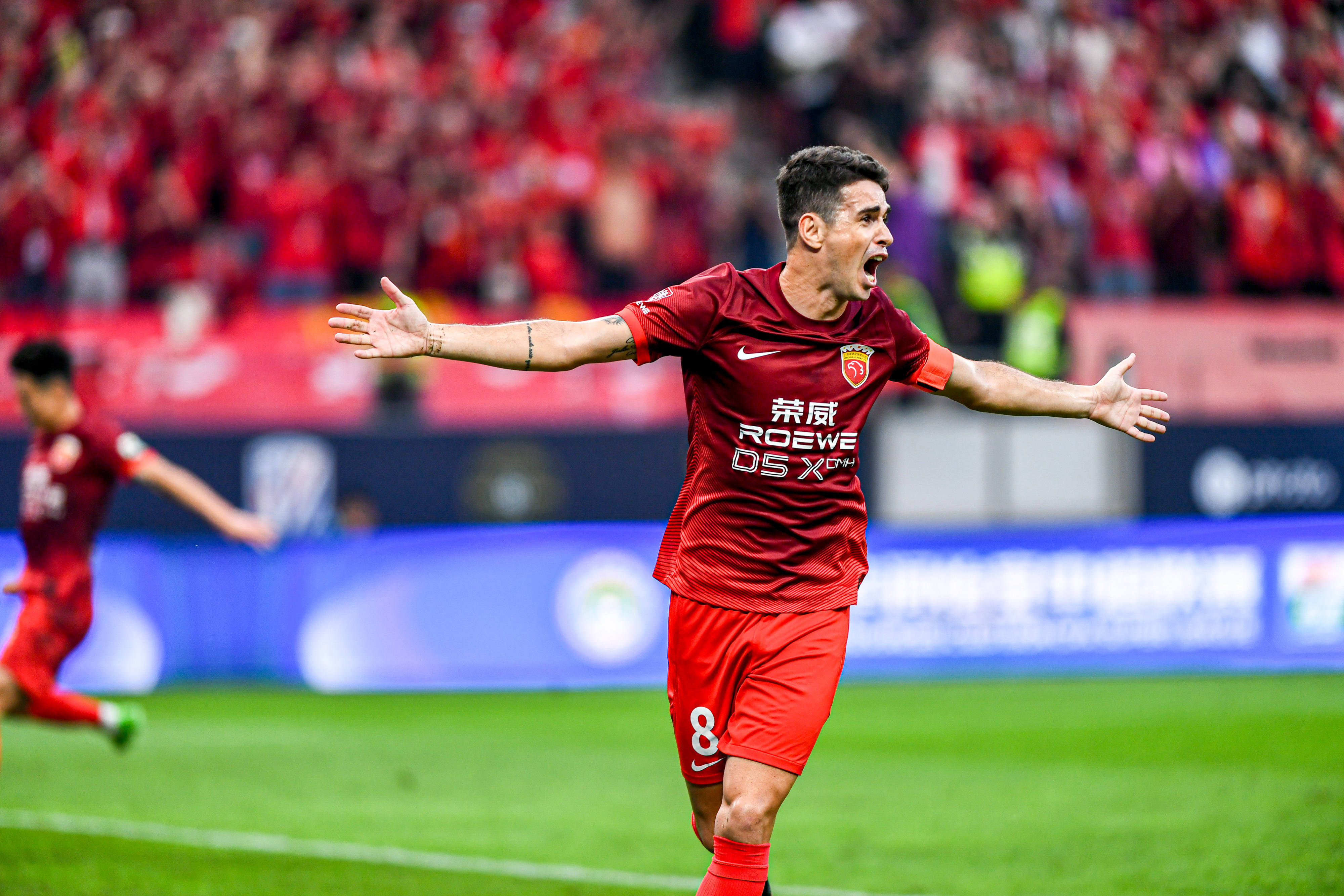 1xBit体育网页版登录入口-凭借一波上海海港，中超成功团战，现场观众齐声高喊的简单介绍