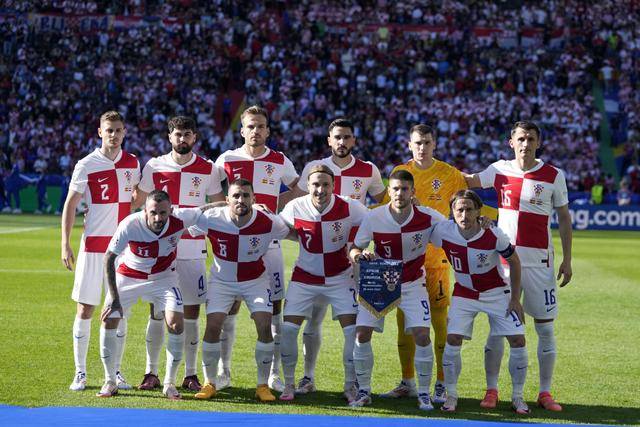 1xBit体育培训-欧洲足球盛事：精彩花絮一览的简单介绍