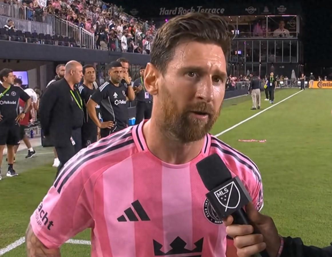 包含巴萨连续不胜，梅西失业关键一球的词条