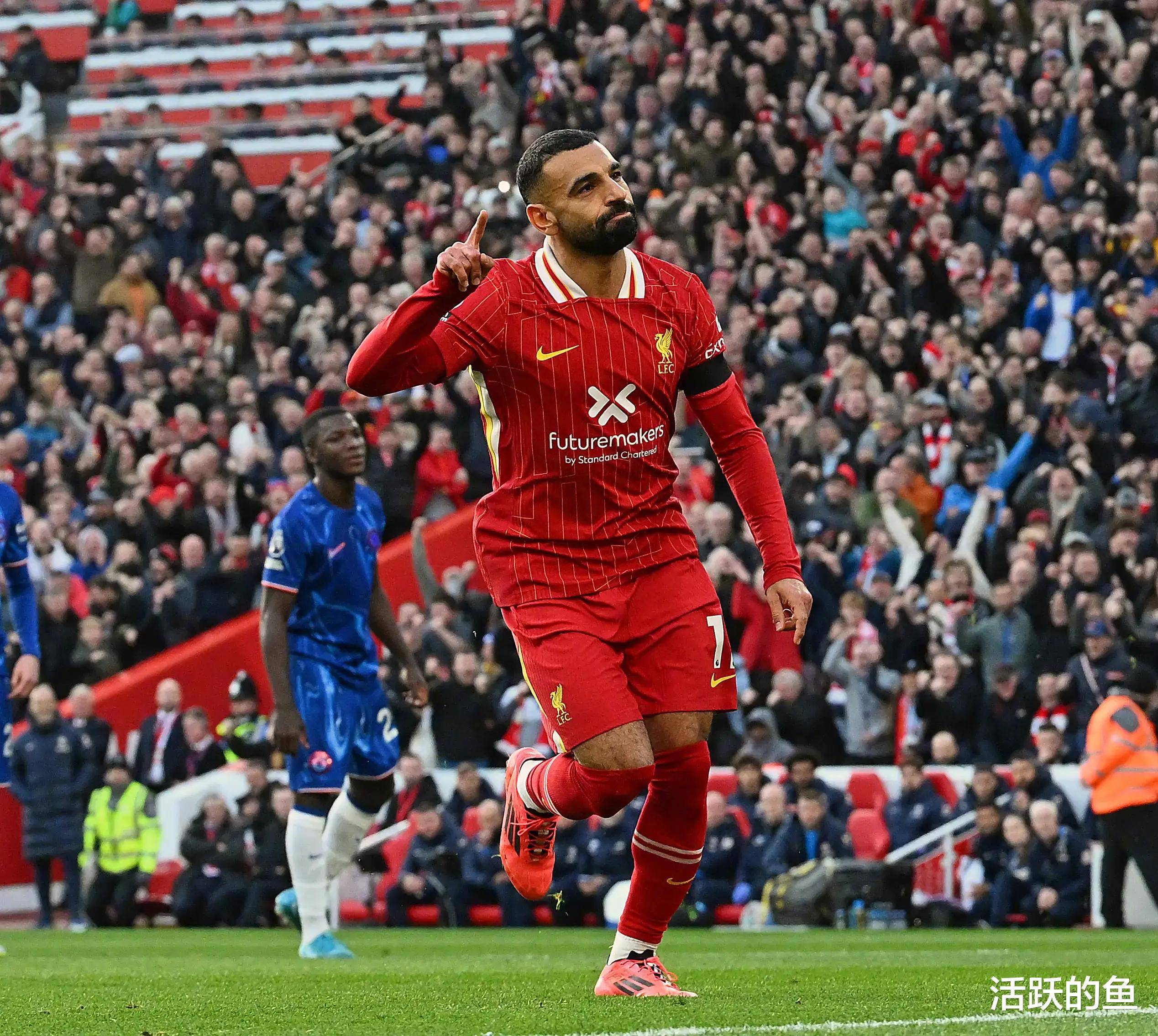 萨尔茨堡新援梅开二度，展现出色射门技术