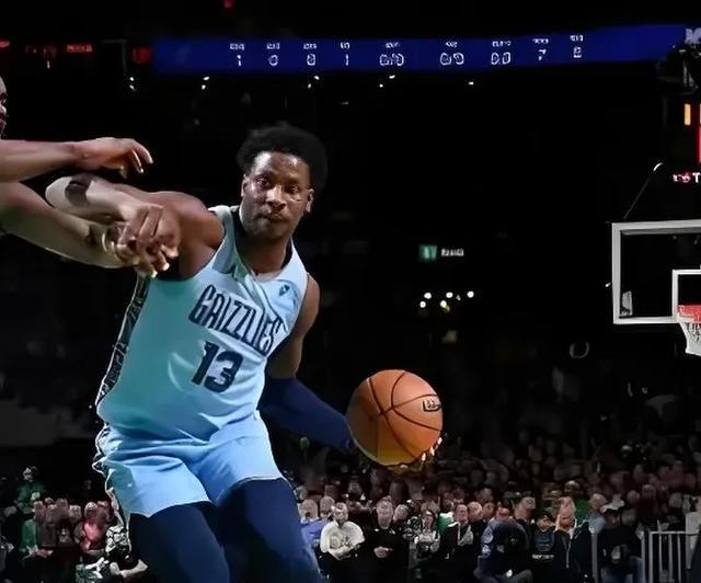 凯尔特人客场惜败灰熊