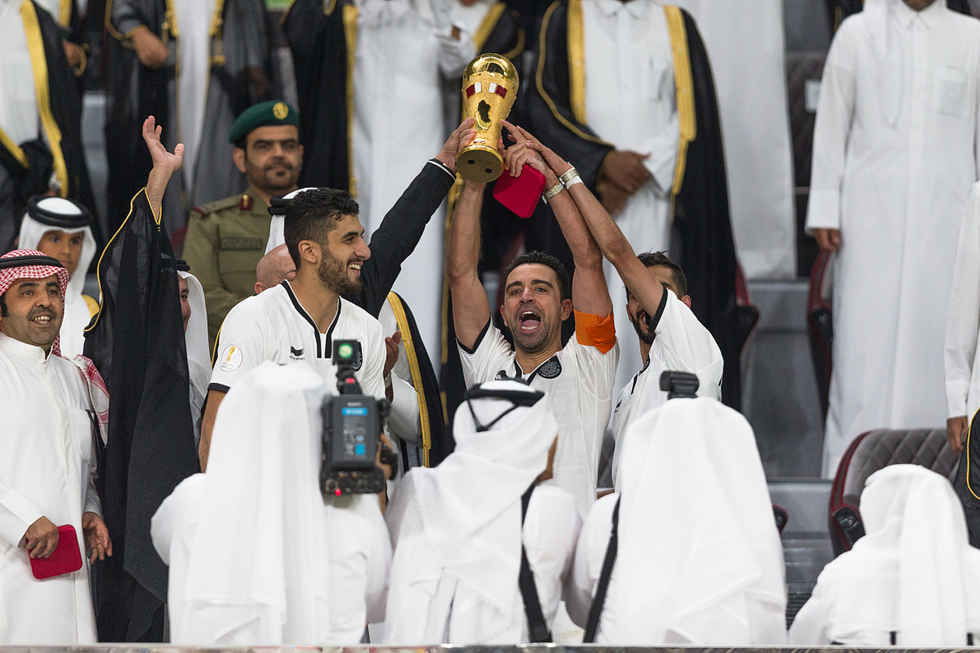 卡塔尔队在胜利中晋级下一轮的简单介绍