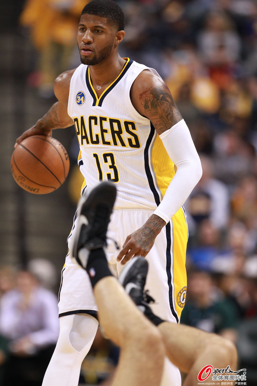 1xBit体育链接-国王靠核心爆发逆转步行者，止住两连败的简单介绍